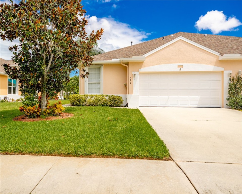 471 E Tangerine Square SW