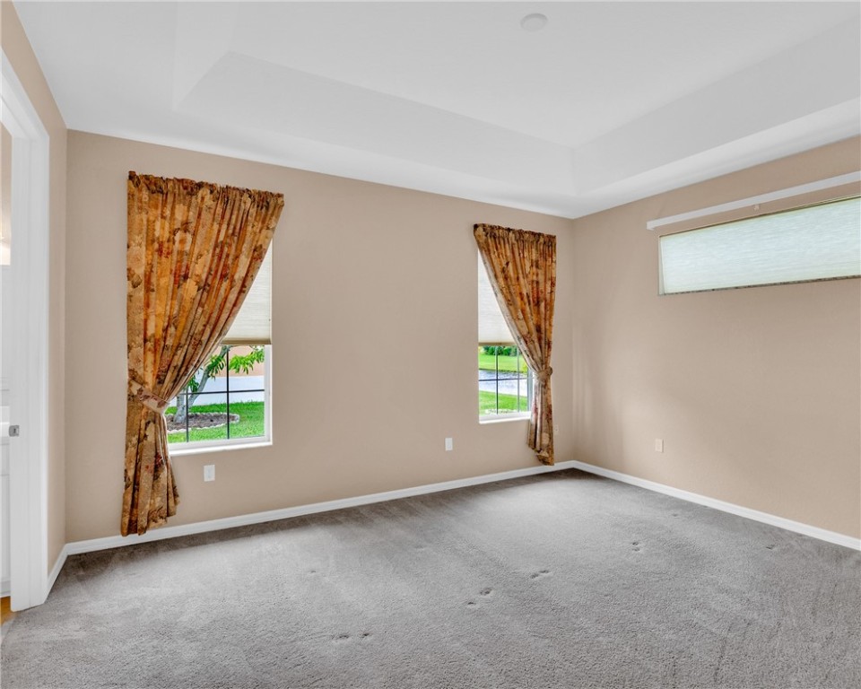 471 E Tangerine Square SW