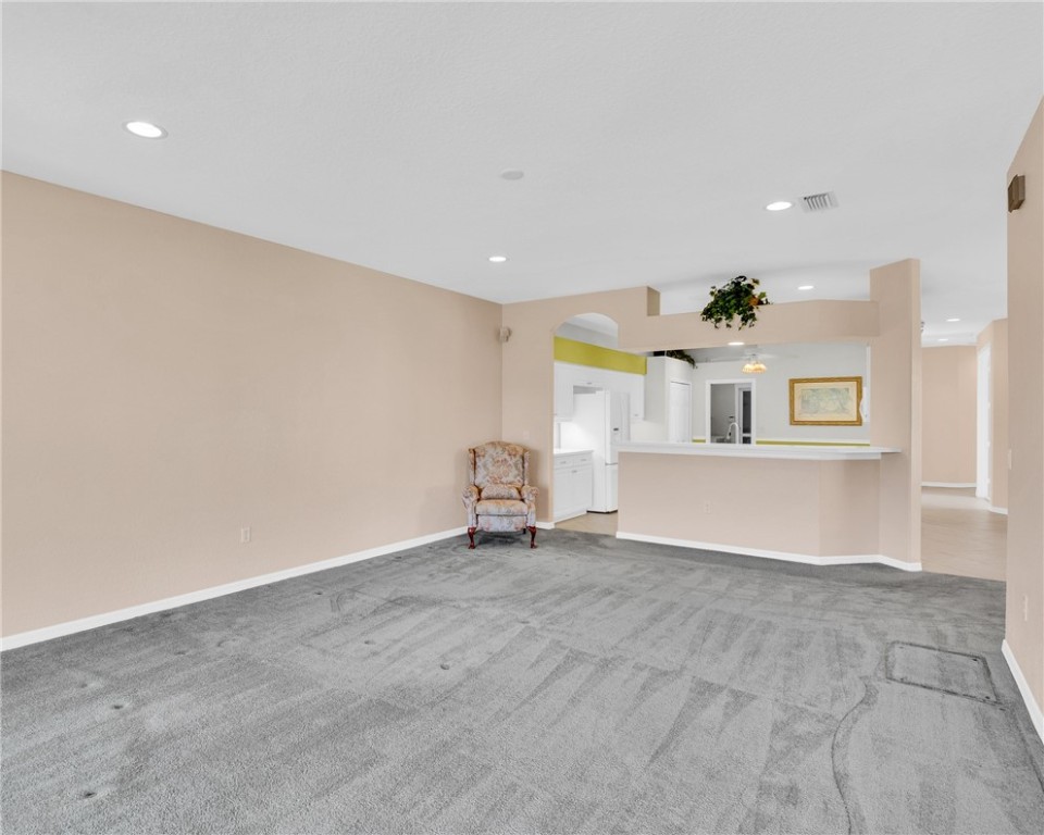 471 E Tangerine Square SW