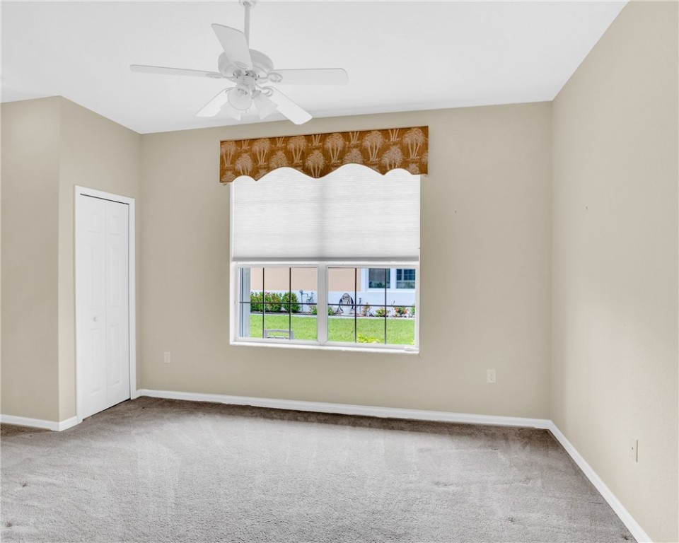 471 E Tangerine Square SW