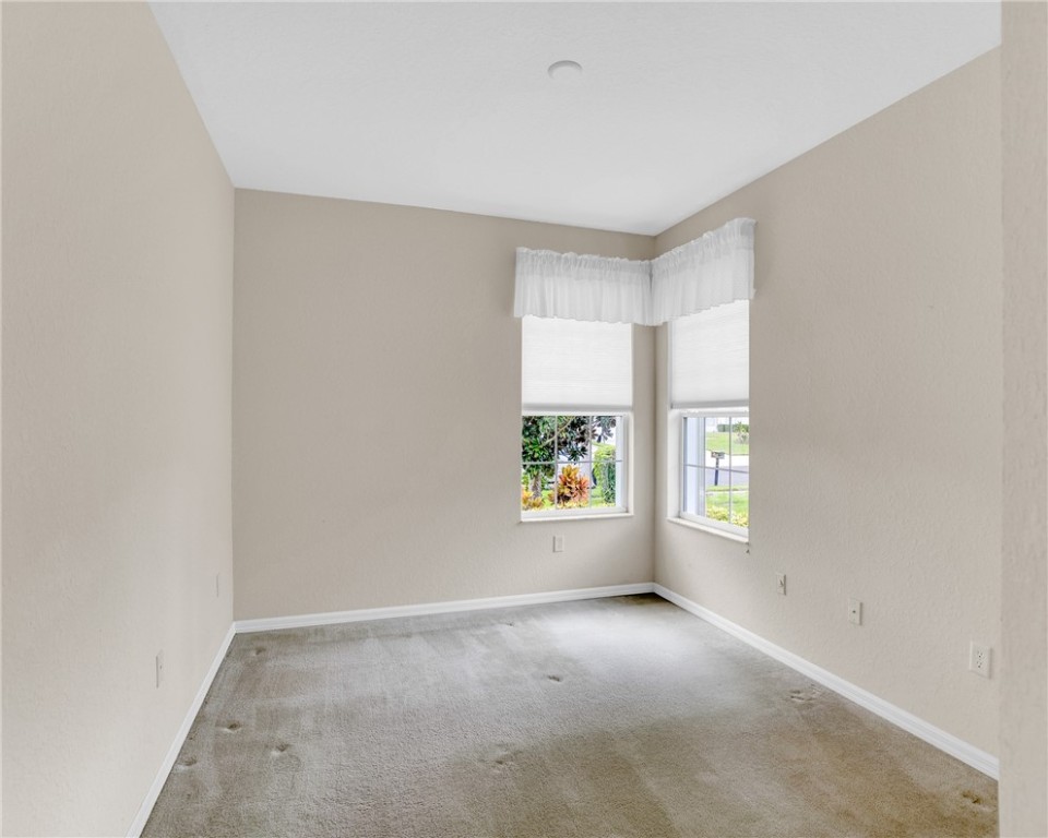 471 E Tangerine Square SW