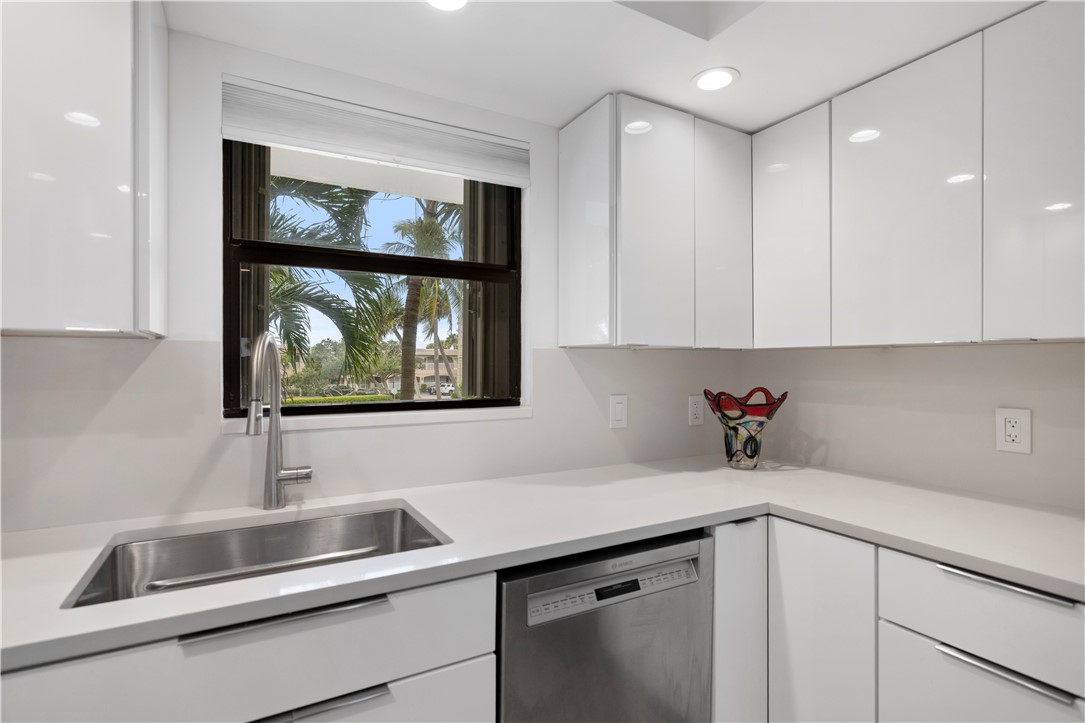 4450 Highway A1a Highway 102