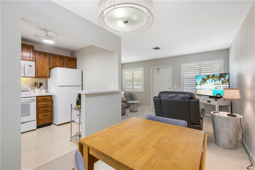 27 Vista Gardens Trail 204