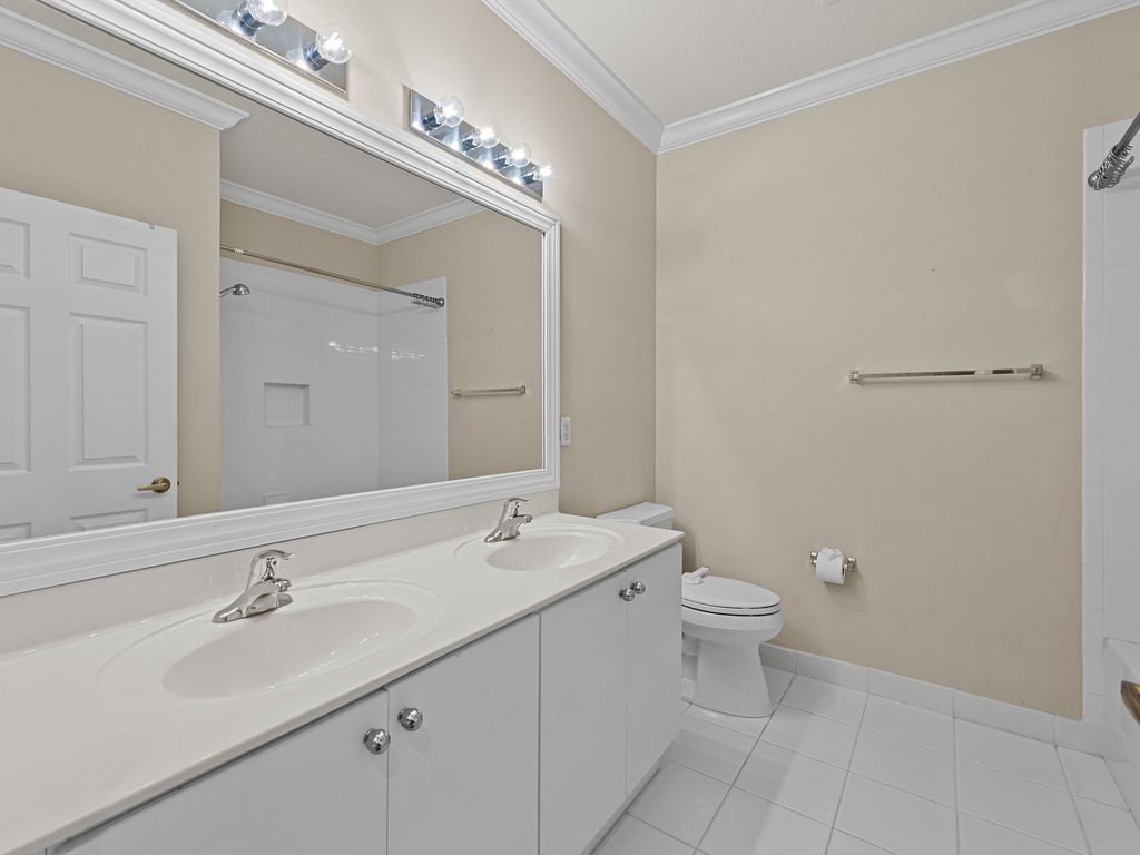 2522 Stockbridge Square SW