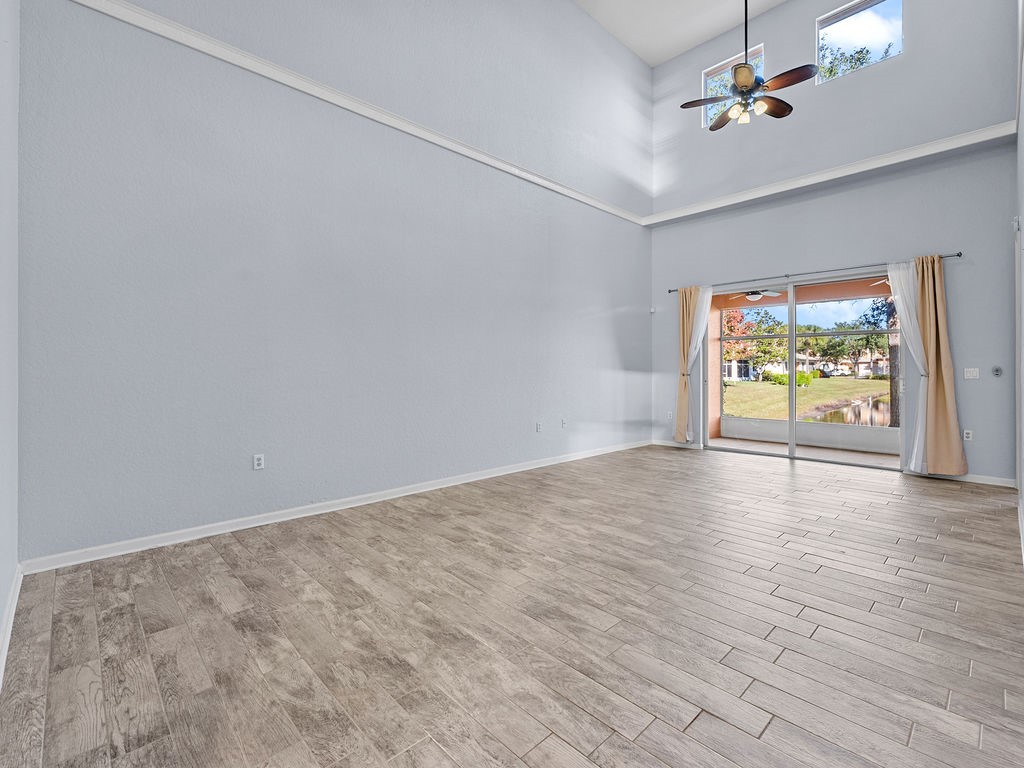 2522 Stockbridge Square SW