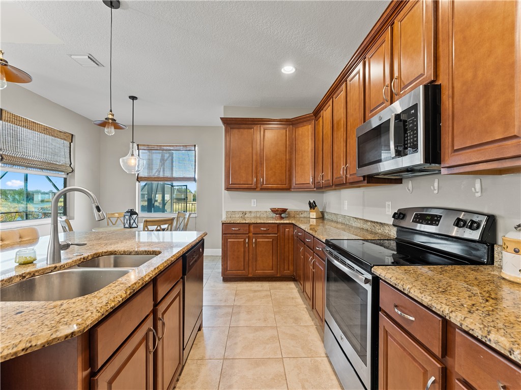 765 Fortunella Circle SW