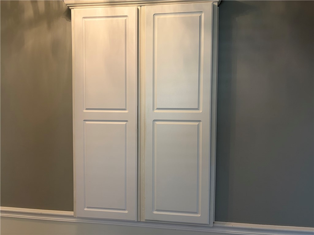 68 Royal Oak Court 107