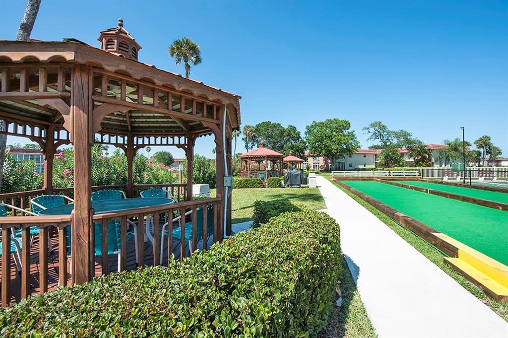 5 Vista Palm Lane 207