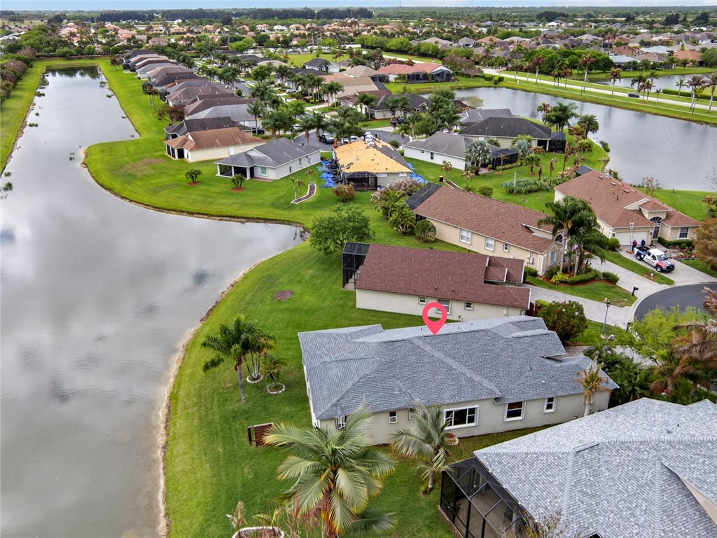 608 Calamondin Way SW