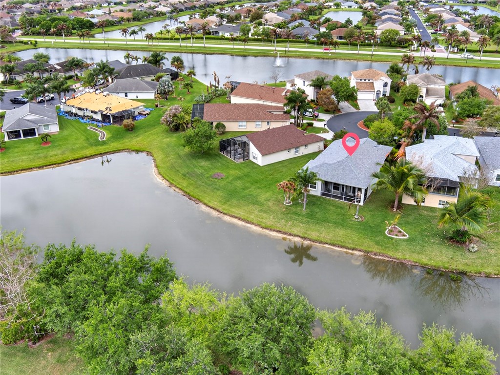 608 Calamondin Way SW