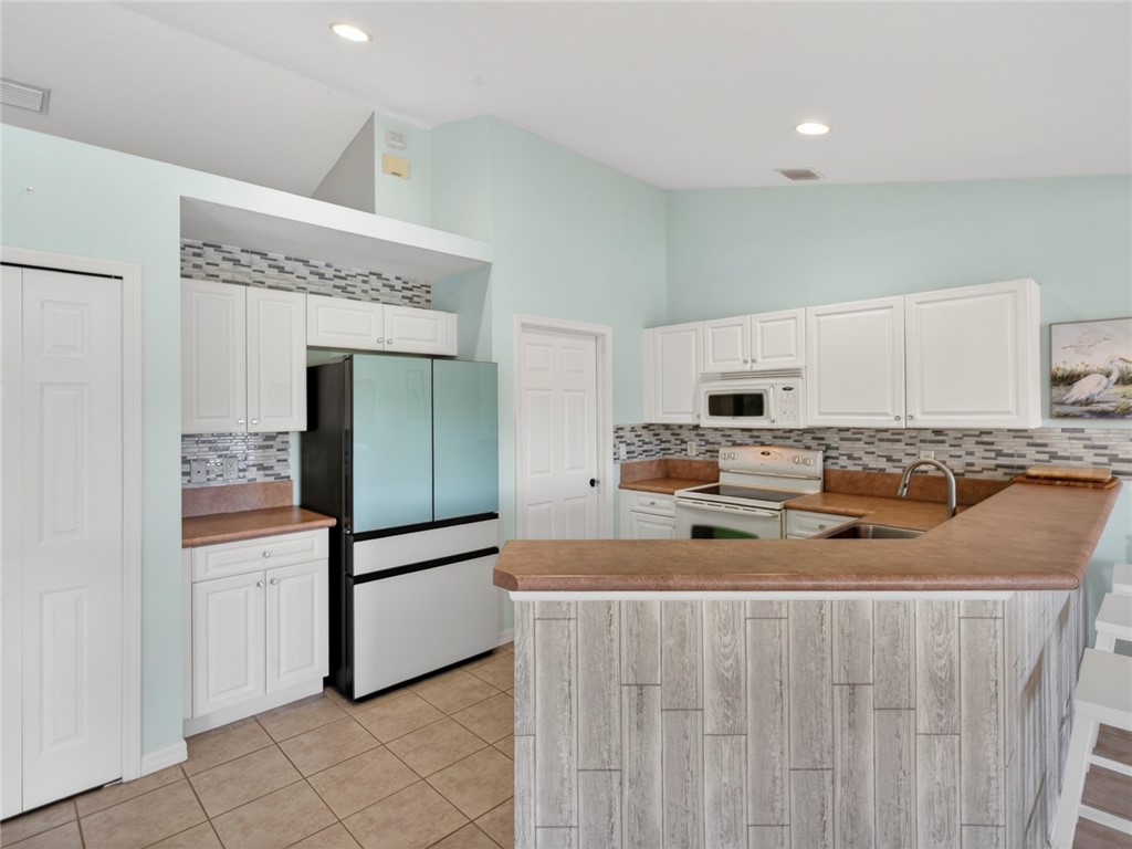 531 High Hawk Circle