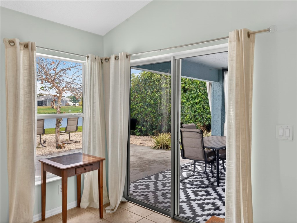 531 High Hawk Circle