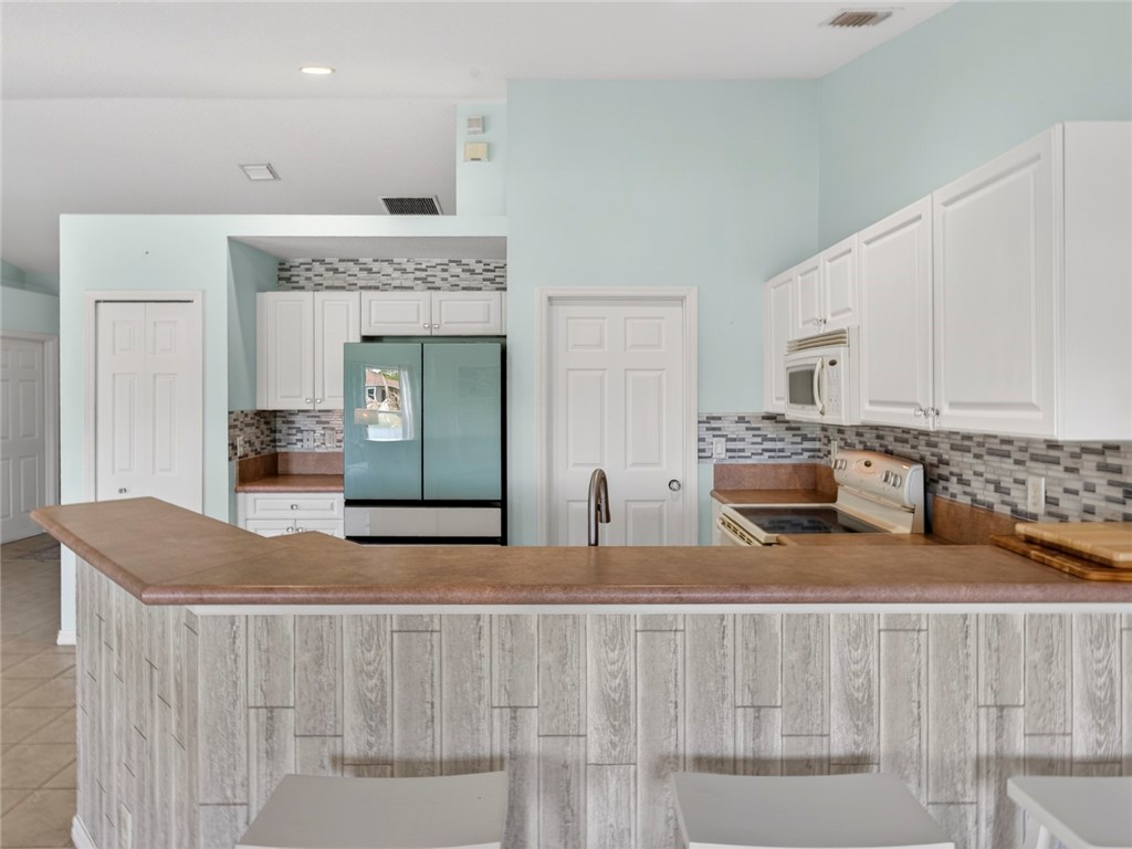 531 High Hawk Circle