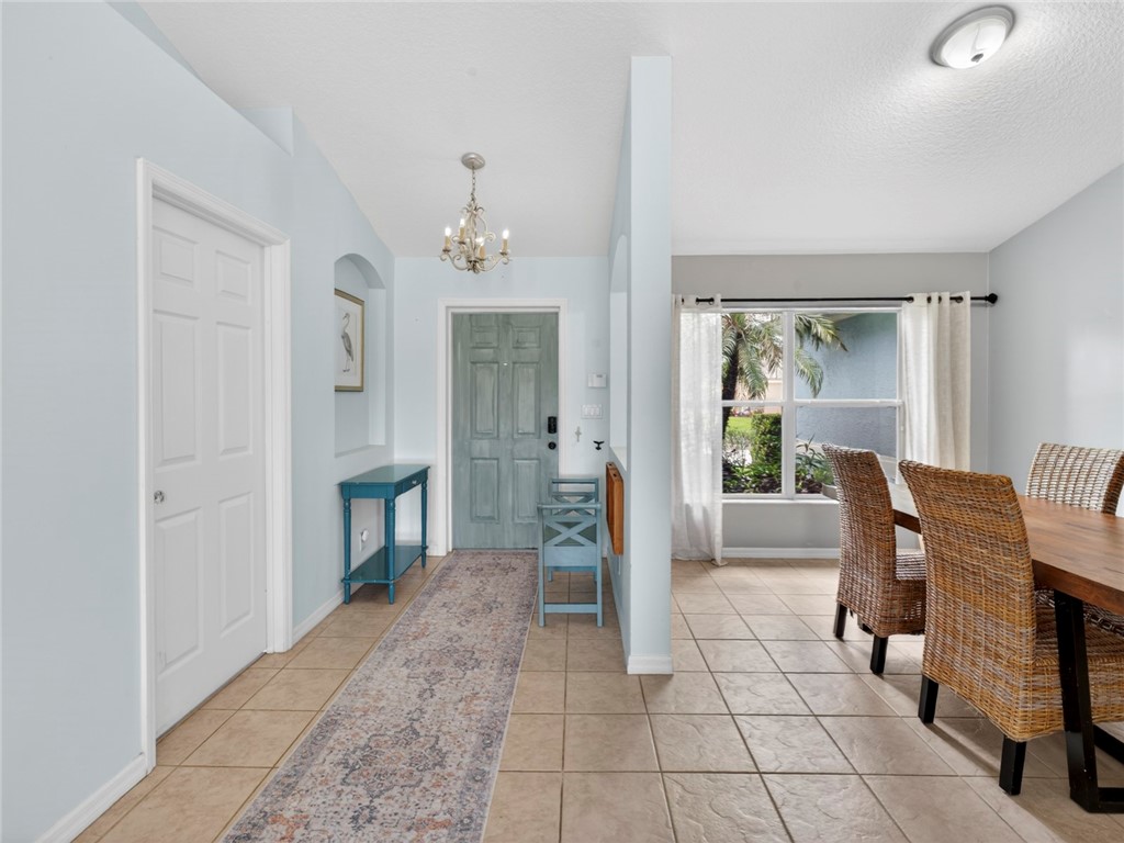 531 High Hawk Circle