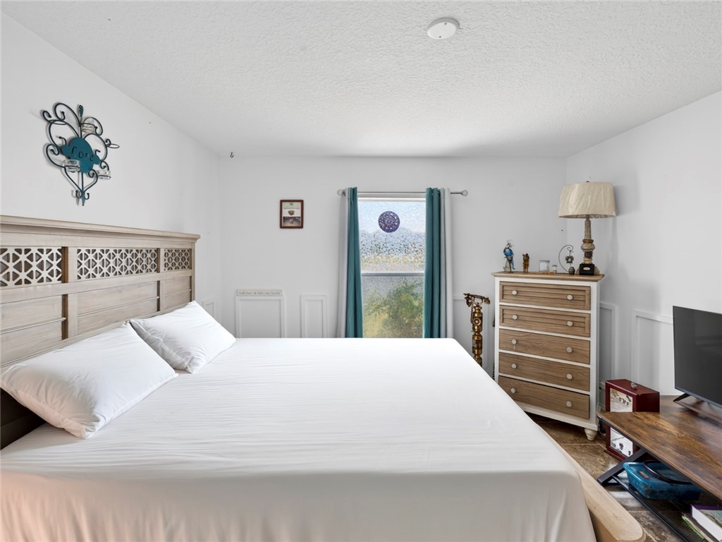 531 High Hawk Circle