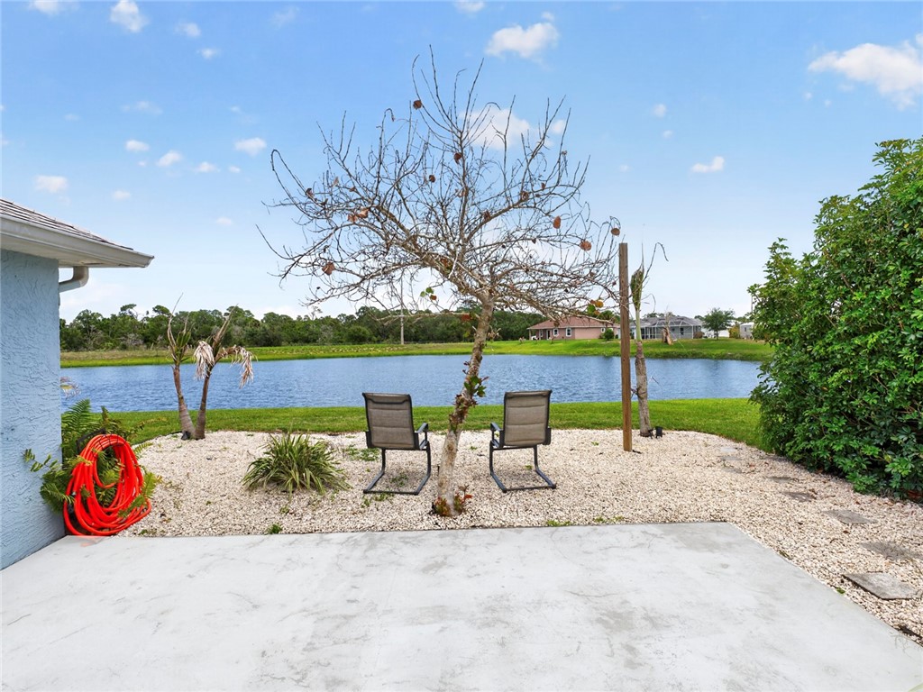 531 High Hawk Circle