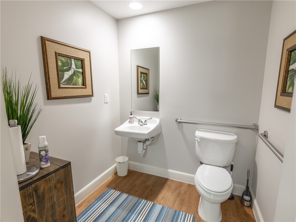 1555 Indian River Boulevard B120