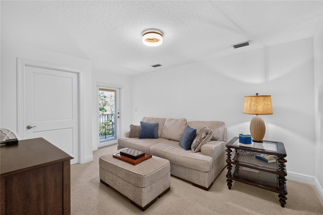 4316 Cross Court