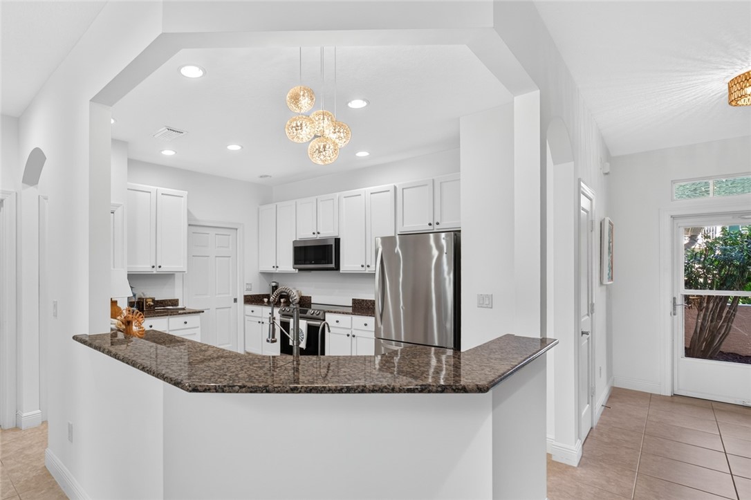 4316 Cross Court