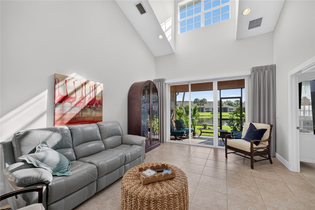 4316 Cross Court