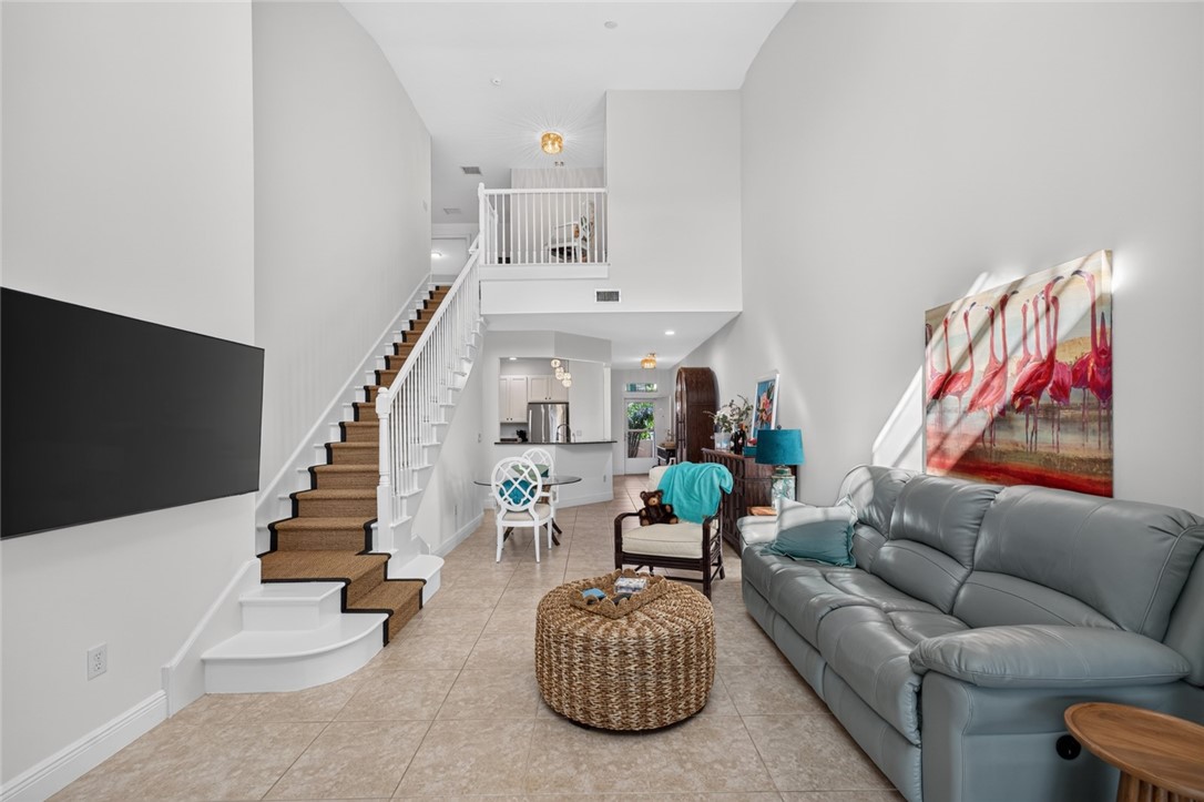 4316 Cross Court