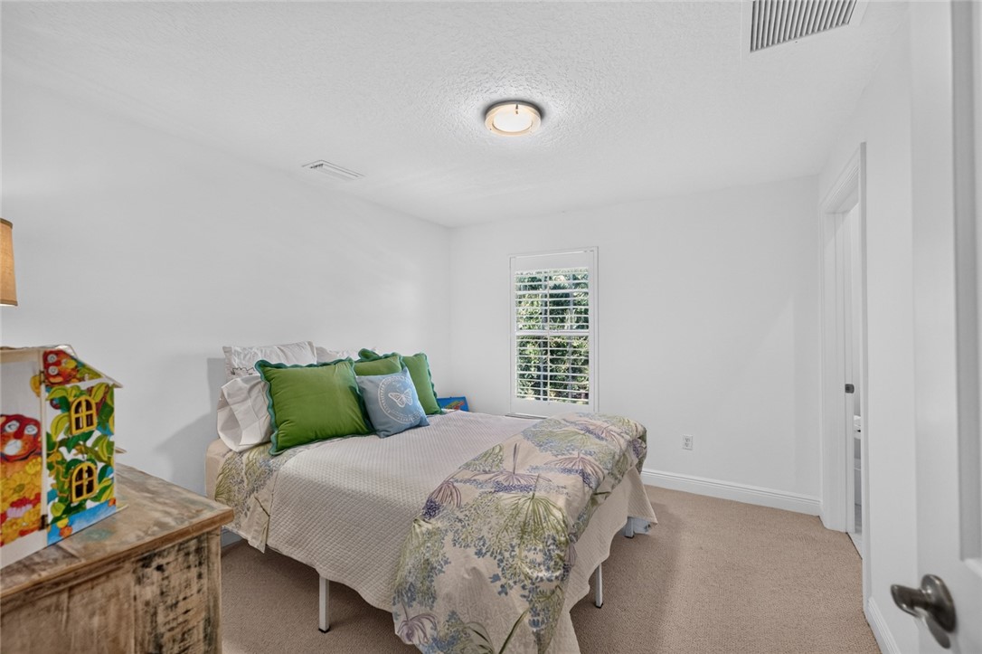 4316 Cross Court