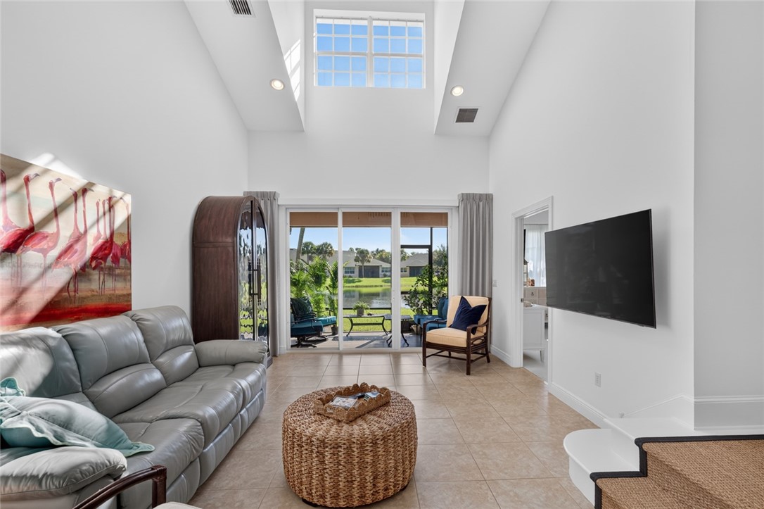 4316 Cross Court