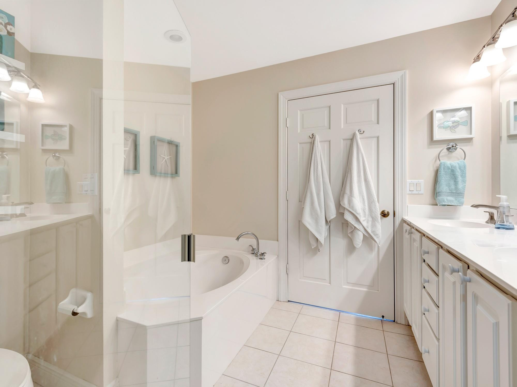 4370 Doubles Alley Dr. 102