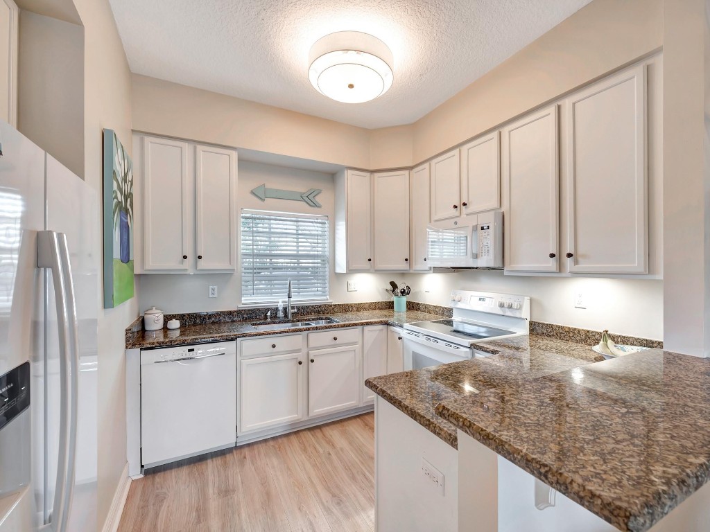 4370 Doubles Alley Dr. 102