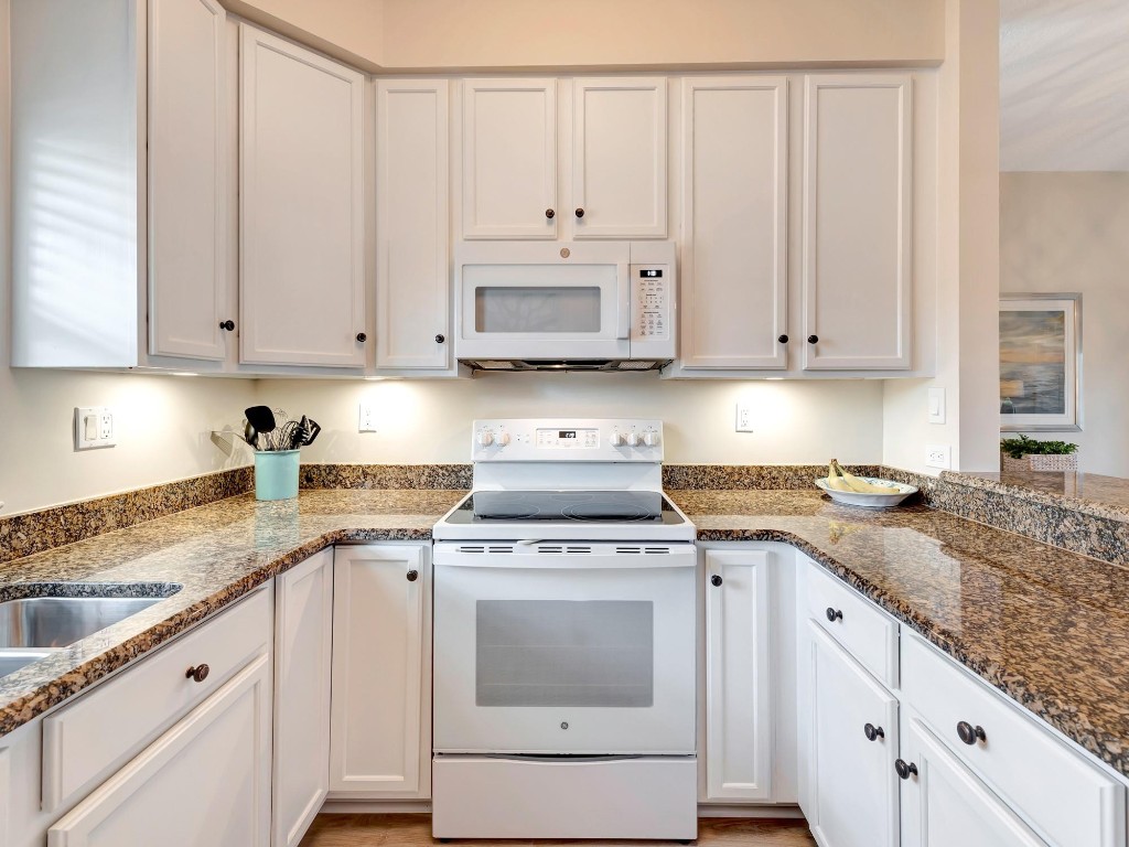 4370 Doubles Alley Dr. 102