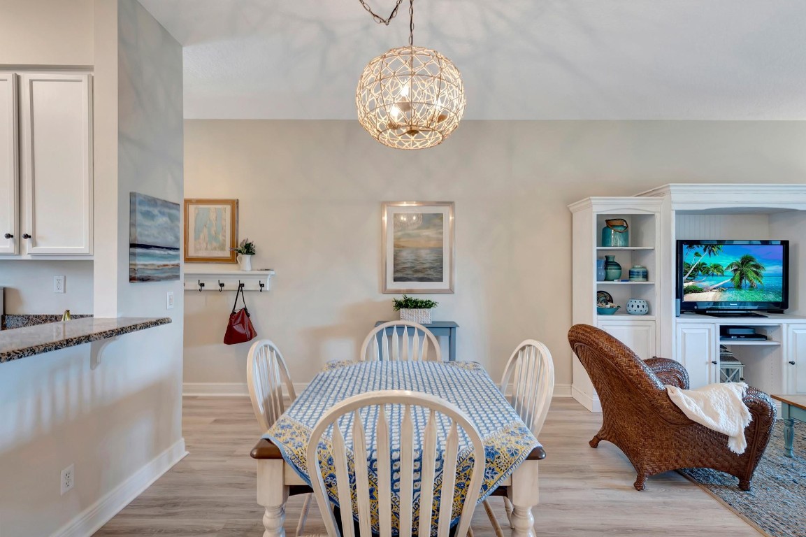 4370 Doubles Alley Dr. 102