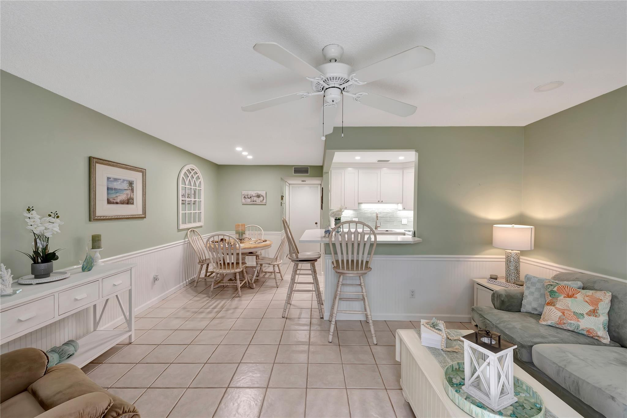 46 Vista Gardens Trl 104