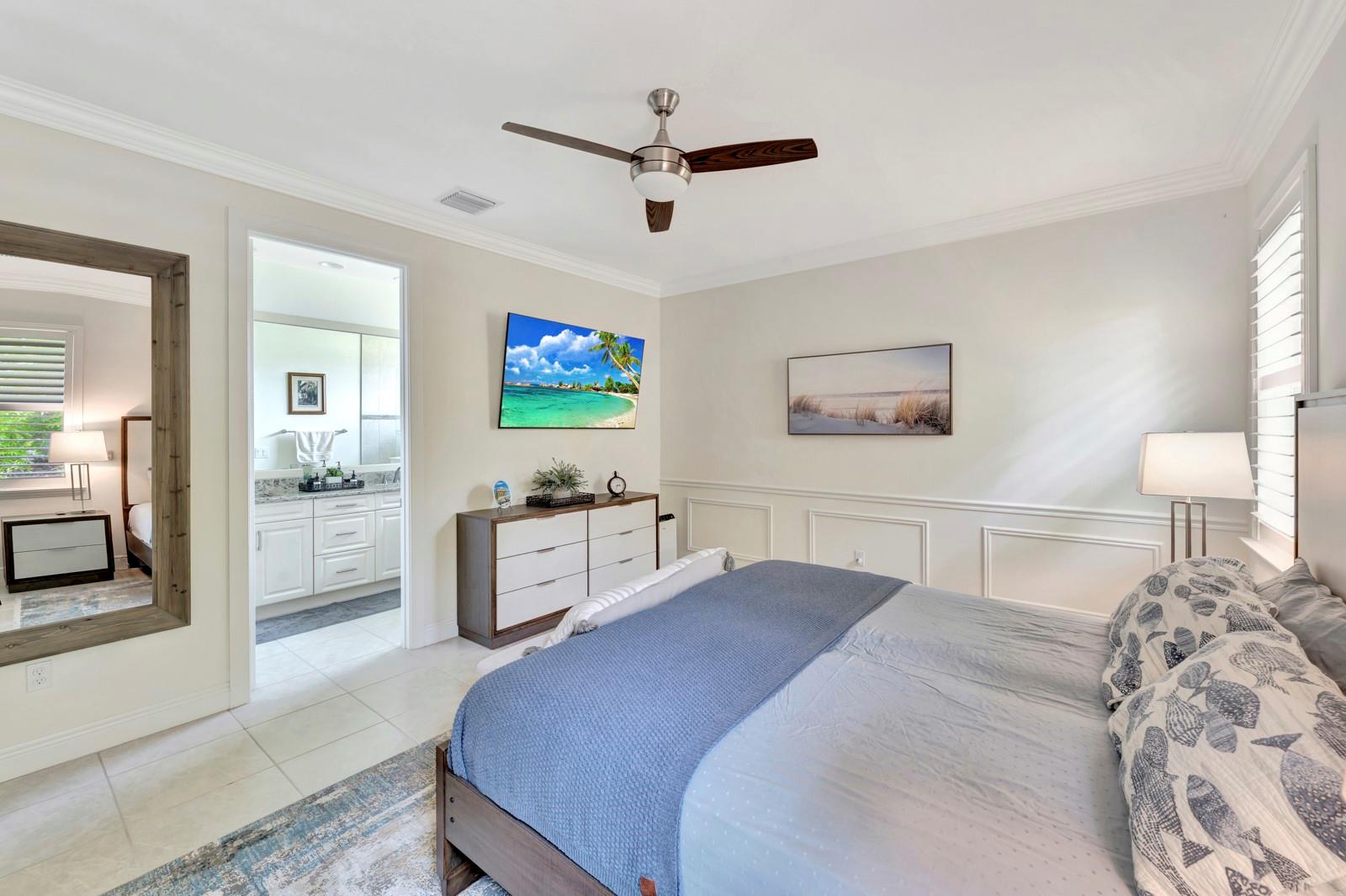 5950 Bella Rosa Ln