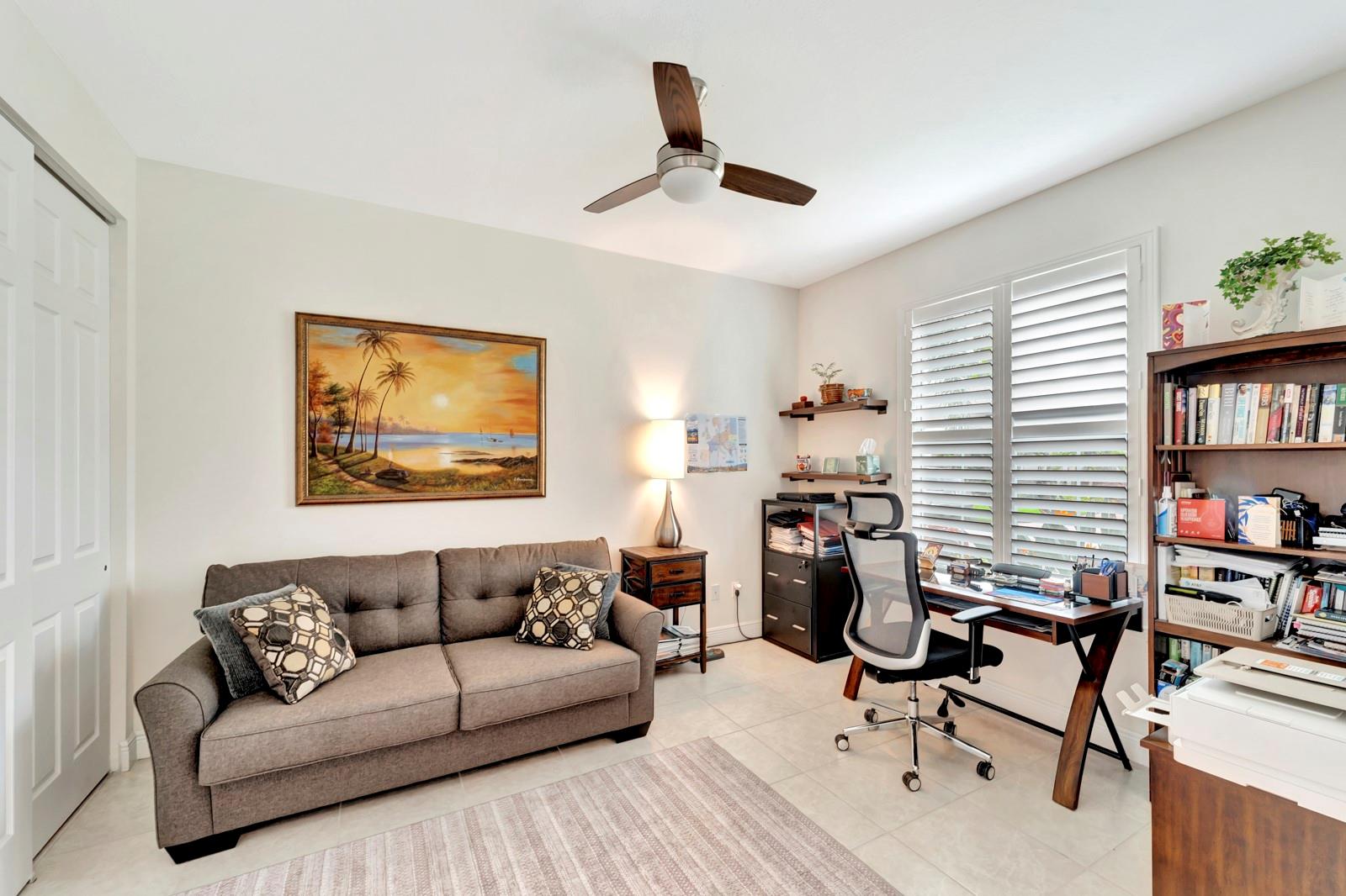 5950 Bella Rosa Ln