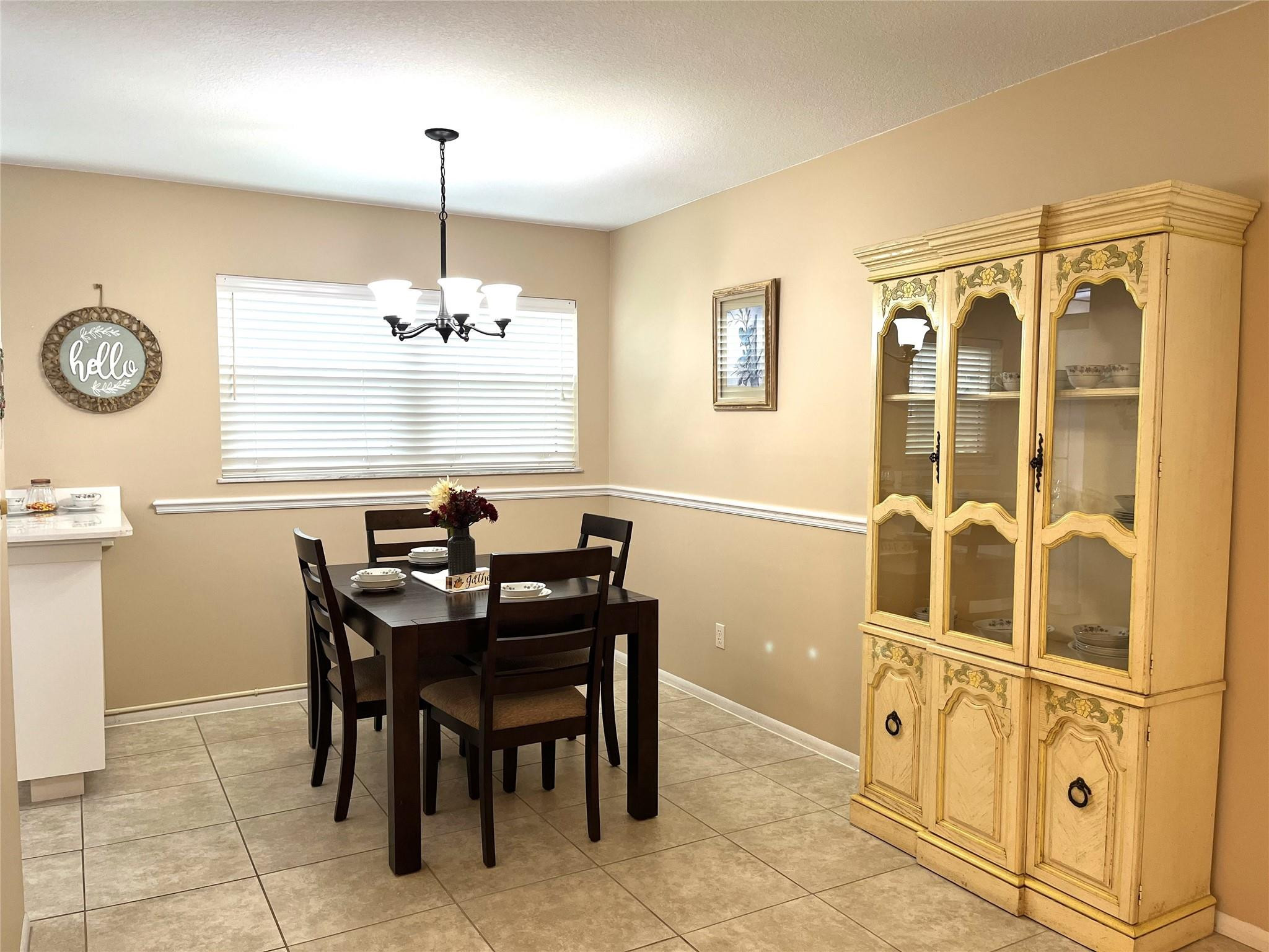 68 Royal Oak Ct 106
