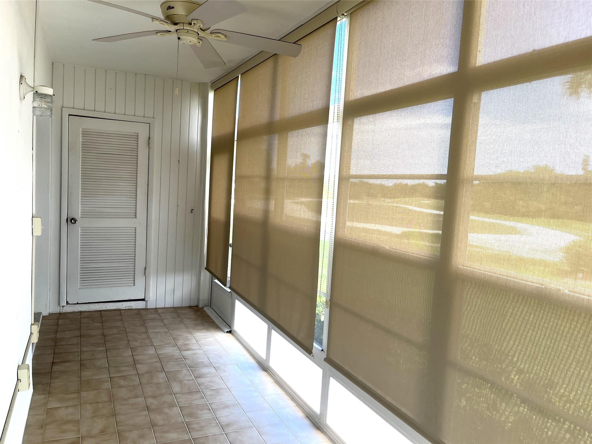 68 Royal Oak Ct 106