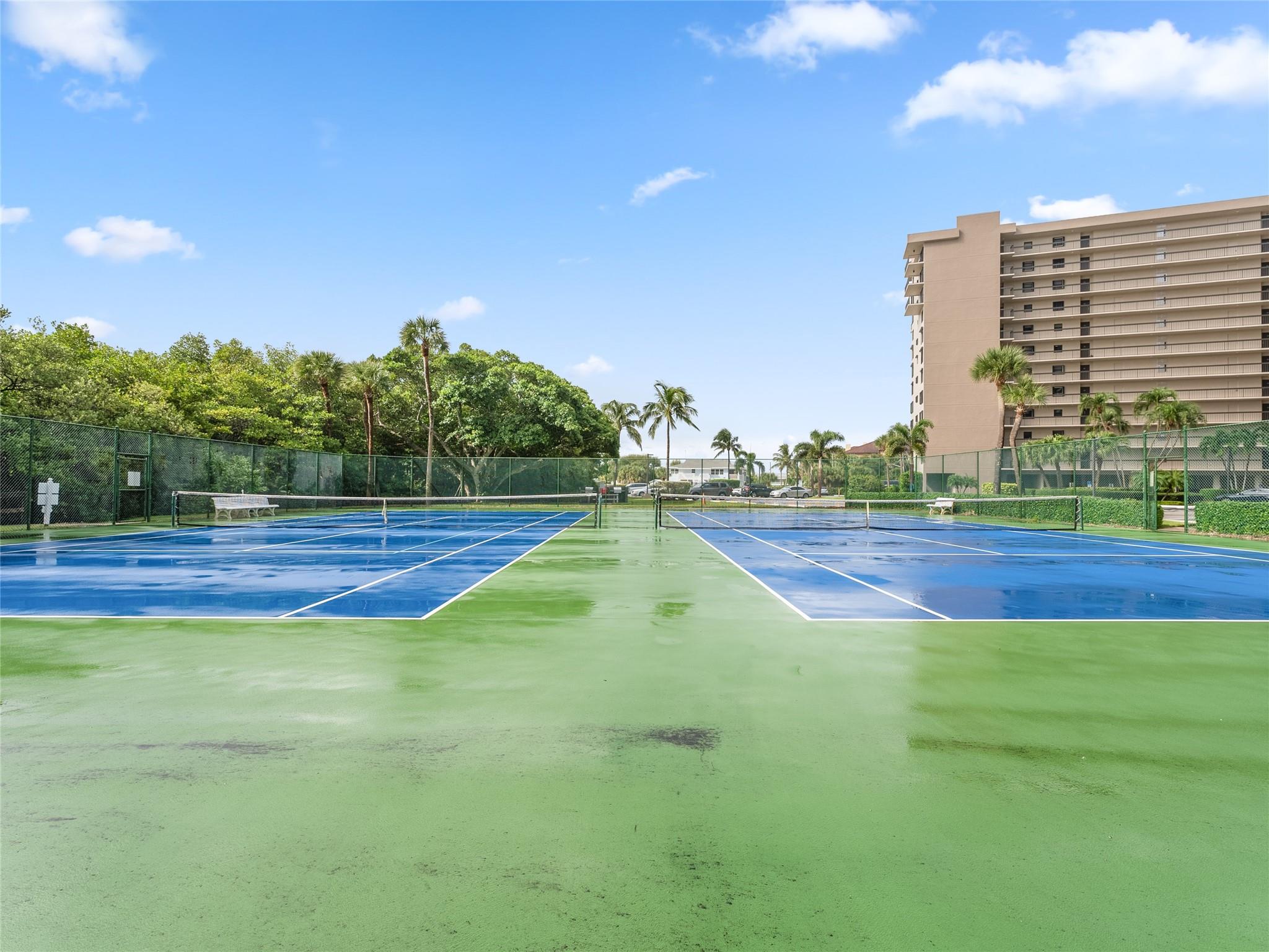 801 S Ocean Dr 205
