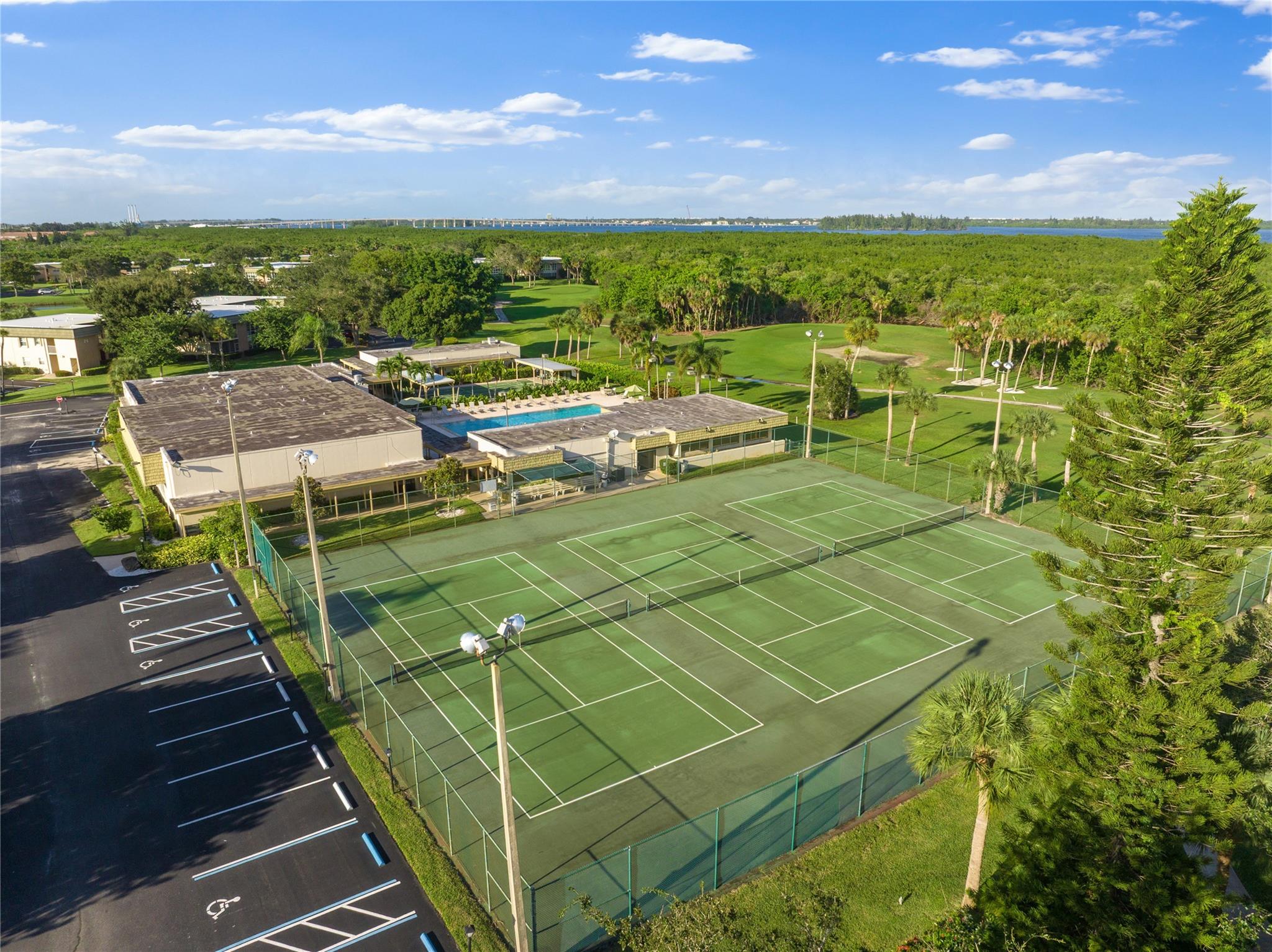 27 Vista Gardens Trl 204