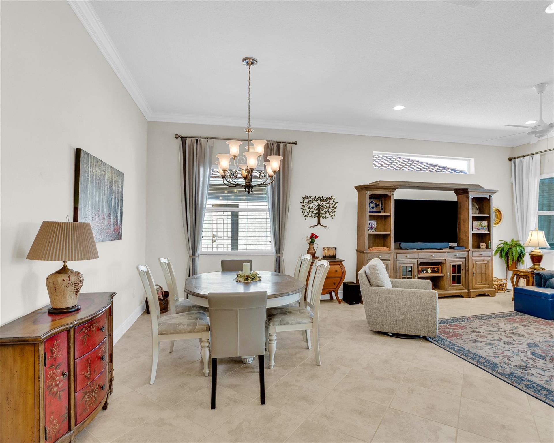 1768 Belmont Cir