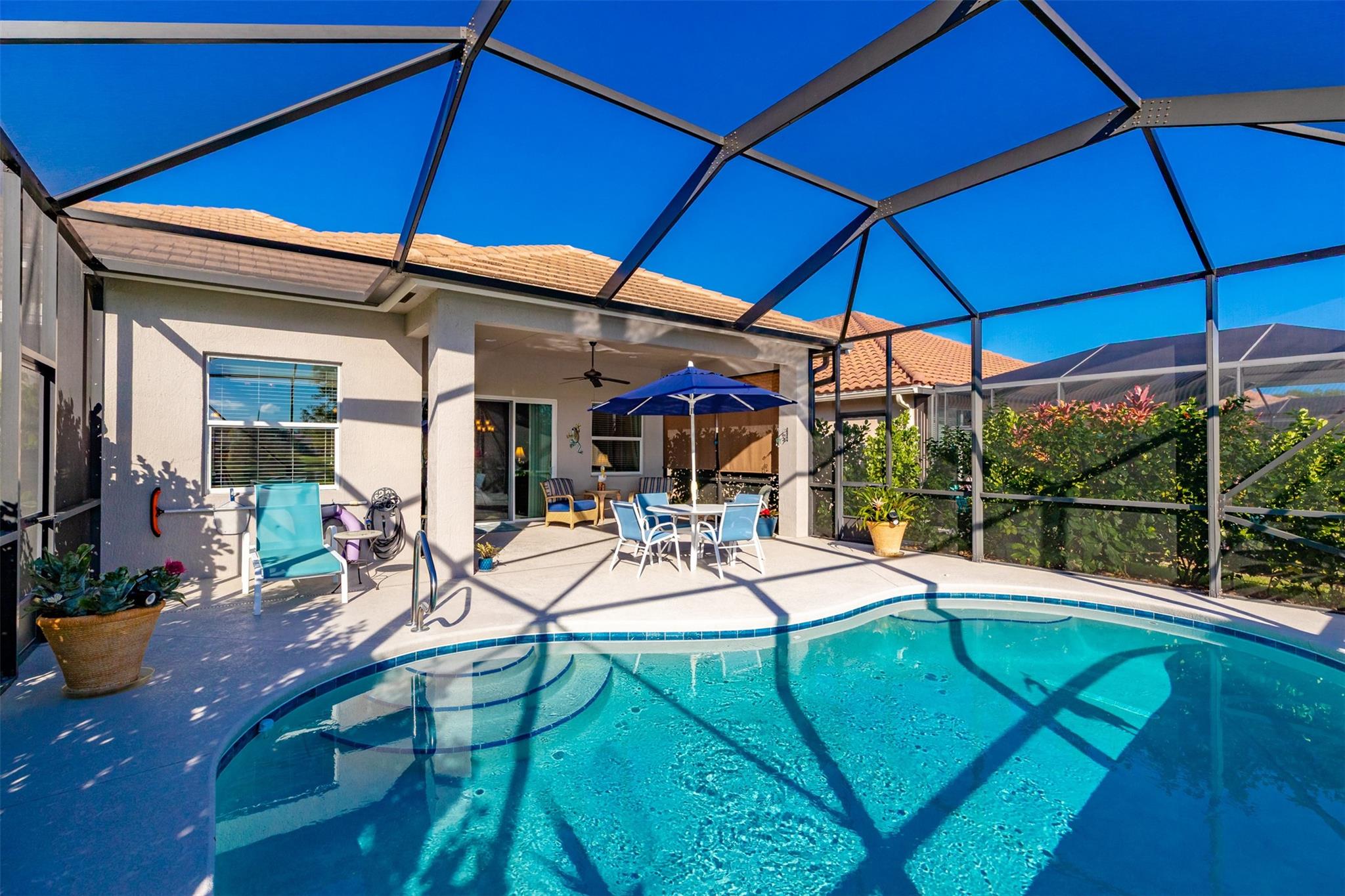 1768 Belmont Cir