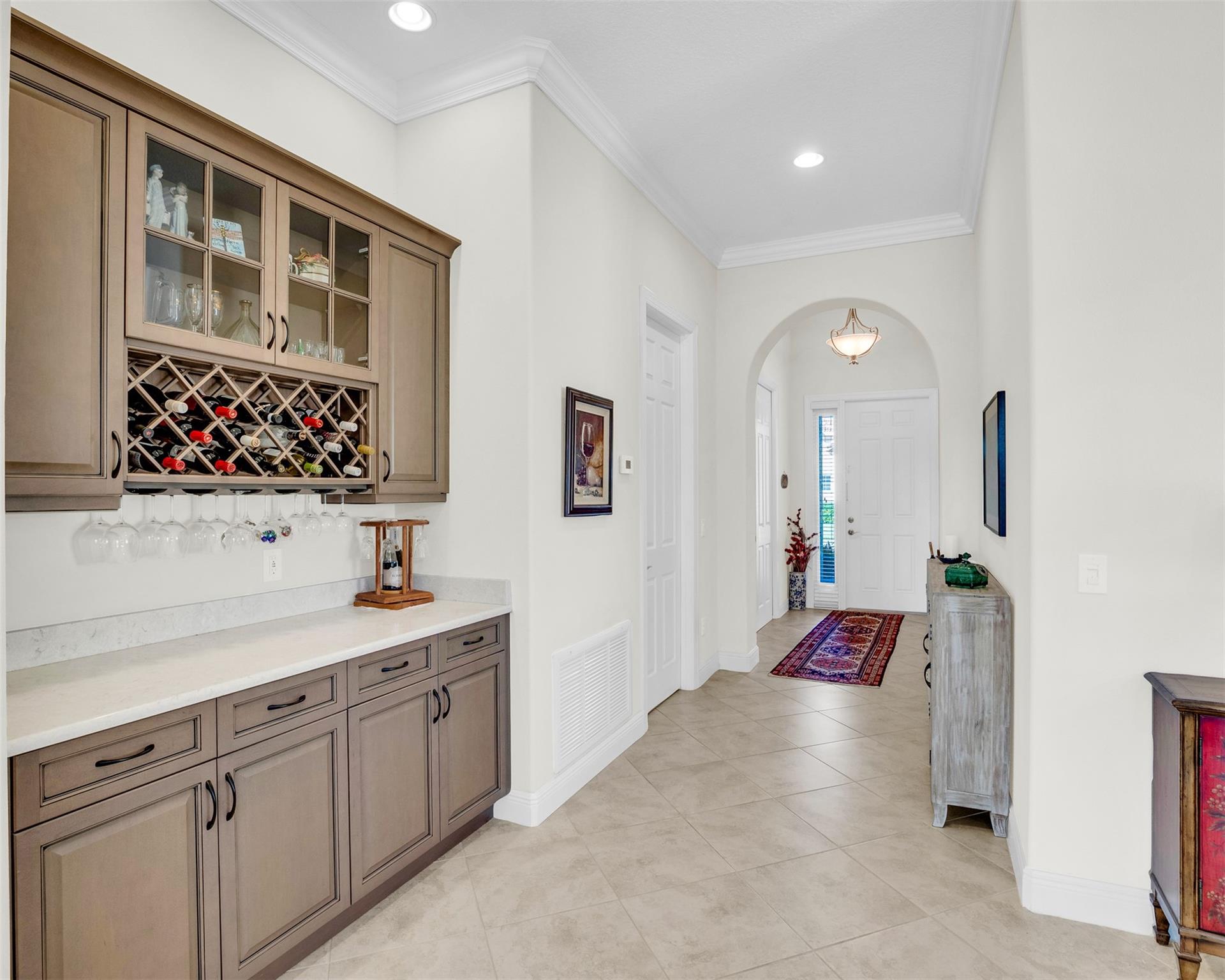 1768 Belmont Cir