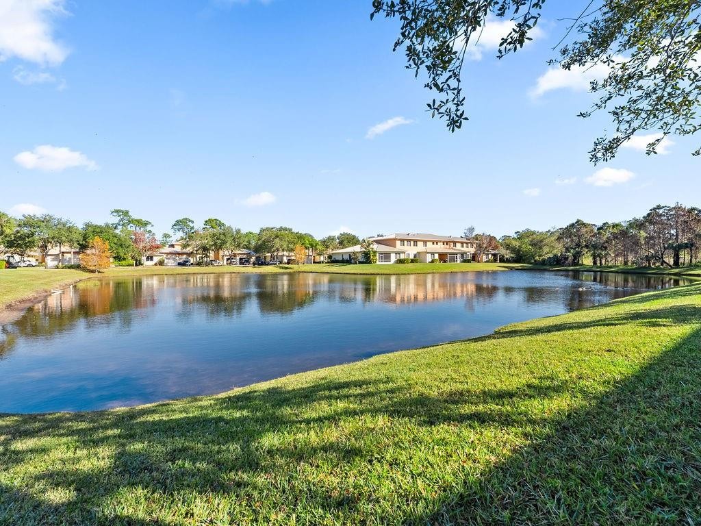 2522 Stockbridge Square, Vero Beach