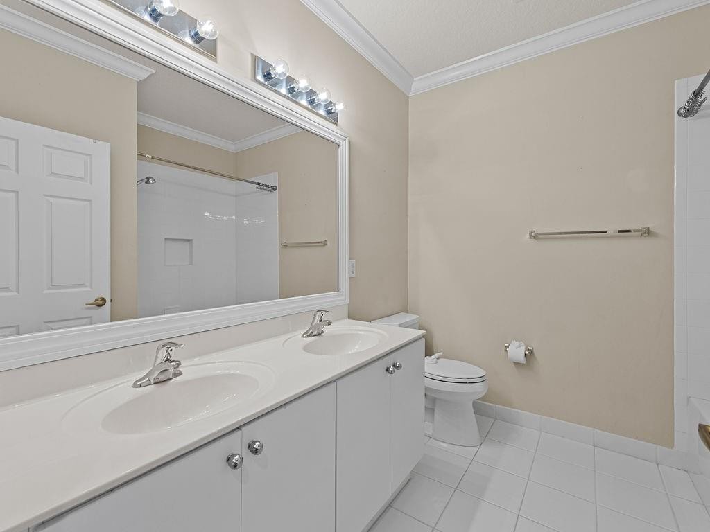 2522 Stockbridge Square, Vero Beach