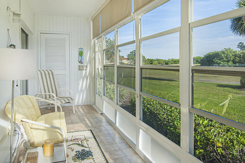 68 Royal Oak Court 106