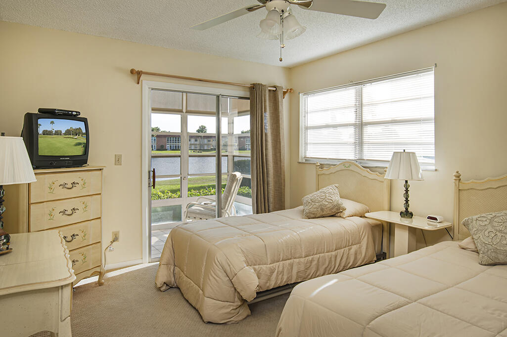 68 Royal Oak Court 106