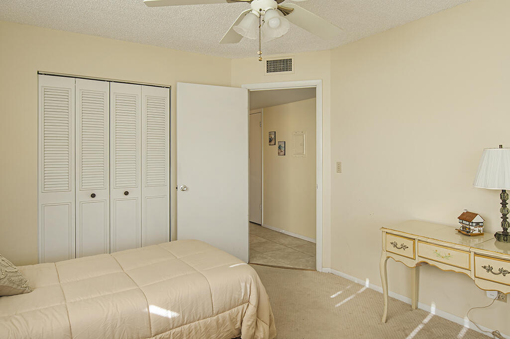 68 Royal Oak Court 106