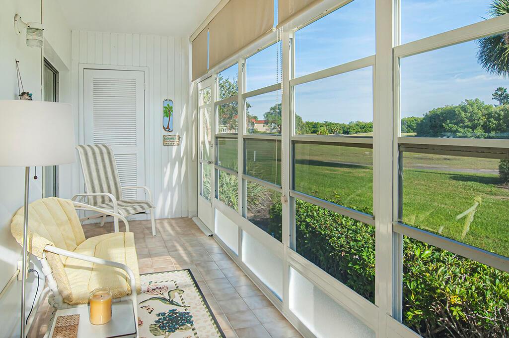 68 Royal Oak Court 106