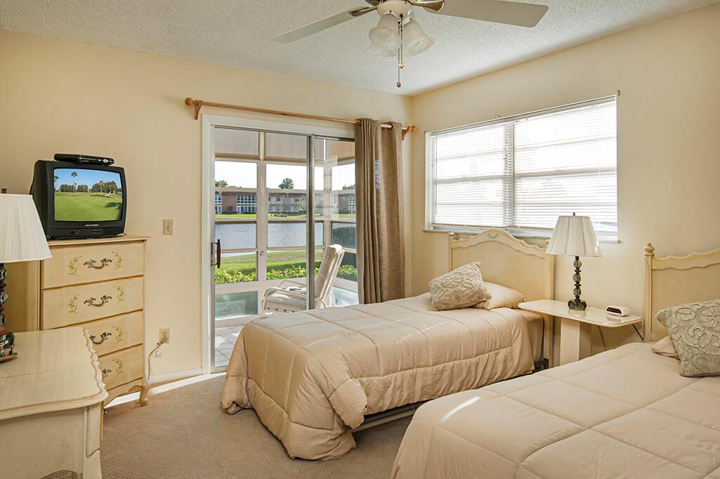 68 Royal Oak Court 106