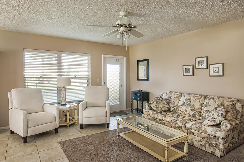 68 Royal Oak Court 106