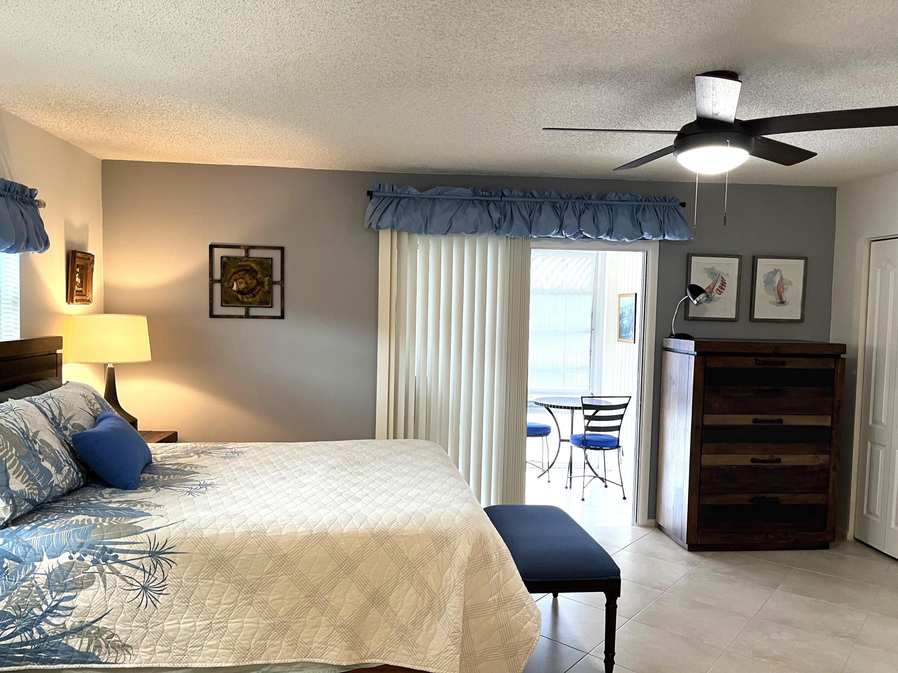 70 Royal Oak Court 203